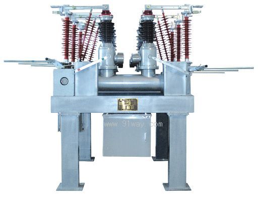 ZWC□-40.5/L1600A-31.5型敞開式組合電器