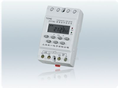 ZYT16Z�����͕r���_�P