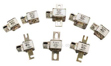 RST10ϵ�а댧�w�������o���۔��w