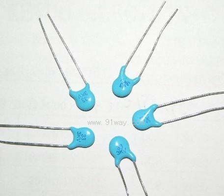 CC81�͸��l�߉��ɽ������