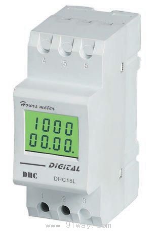 DHC15L�͌�܉���b�ەr��