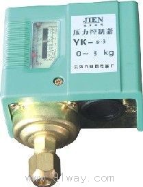 YK-0.3�͉���������