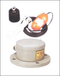 UQK-61ϵ�д��Ը���Һλ������