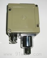 YWK-100�͉���������